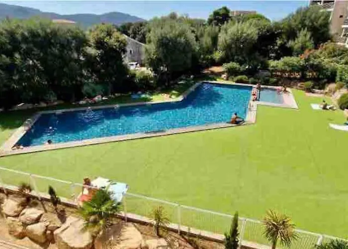 Studio Piscine, 200M Port De Porto Vecchio Pour 2 Personnes