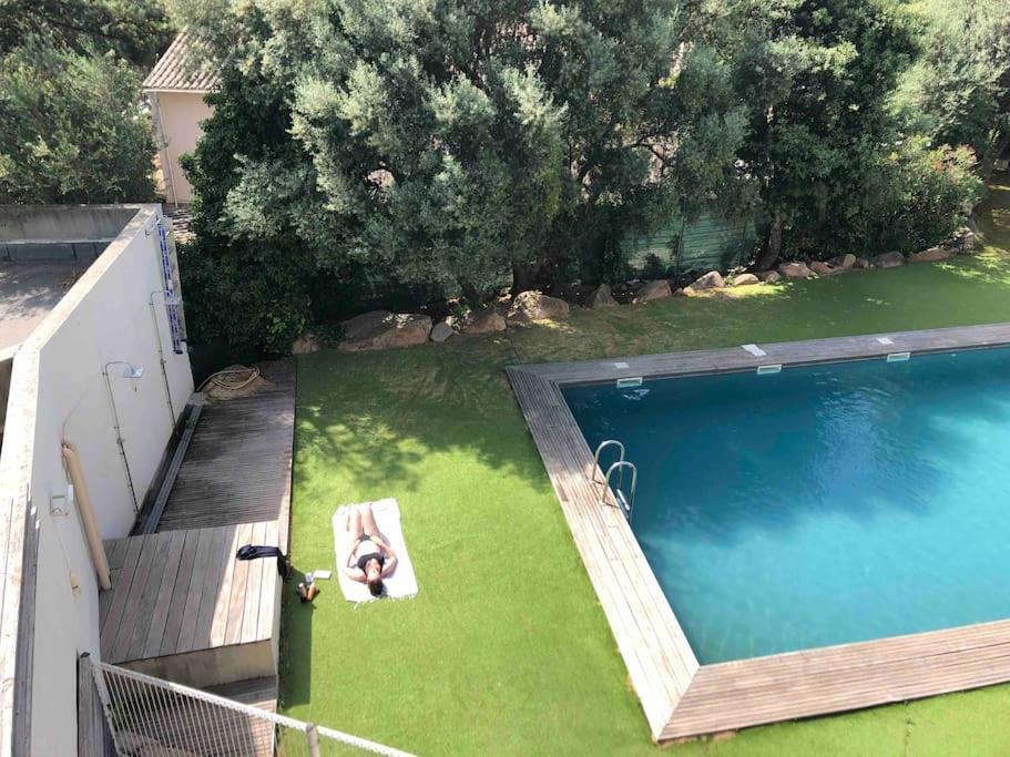 Apartment Piscine, 200m Port De Vecchio Pour 2 Personnes *
